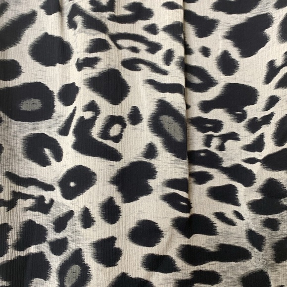 Ann Taylor | Leopard Print Silk & Merino Wool  Lightweight Camisole Top XSP - Picture 9 of 16